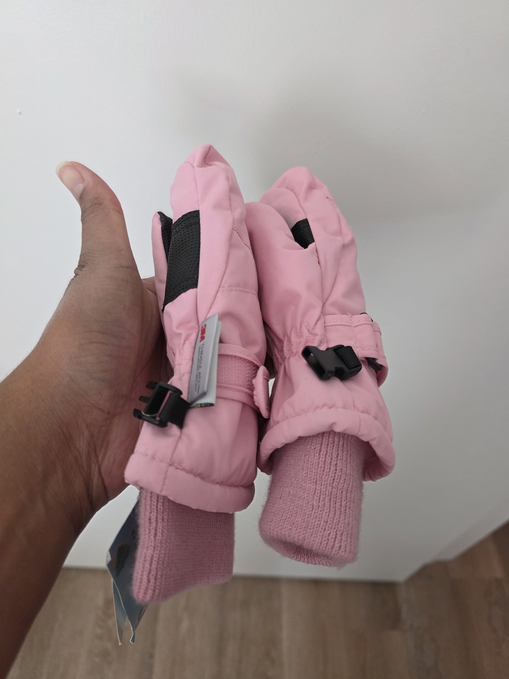 Kids Pink Winter Mittens - Brand Unspecified